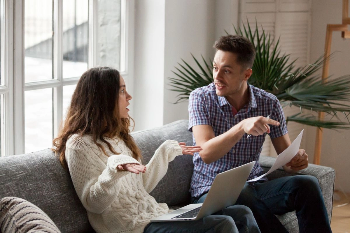 Sama-sama Bikin Orang Merasa Bersalah, Ketahui Perbedaan Gaslighting dan Guilt Tripping