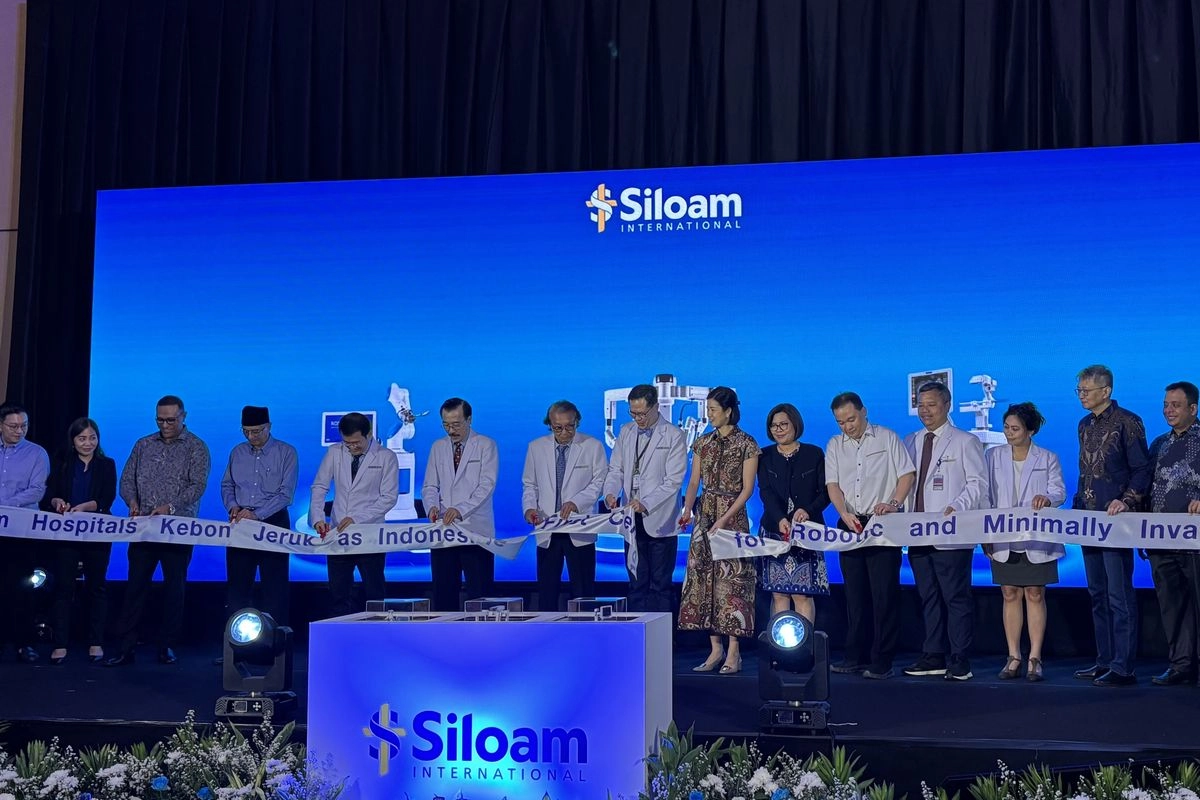 Siloam Hospitals Kebon Jeruk Resmikan Pusat Bedah Robotik Pertama di Indonesia