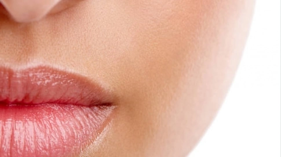 4 Lipstik Wardah Matte untuk Kulit Kuning Langsat Biar Bibir Cerah dan Tidak Pucat