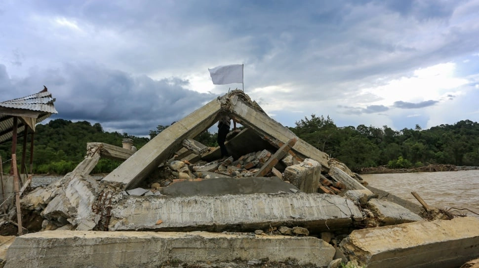 DPR Minta Penanganan Luar Biasa untuk Bencana Aceh, Bendera Putih Jadi Alarm Keras