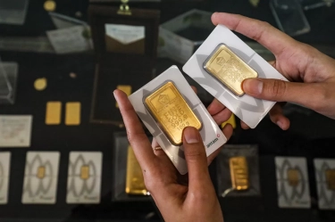 Harga Emas Antam Jumat, 19 Desember 2025: Turun Tipis Rp 4.000 Jadi Rp 2.483.000 Per Gram