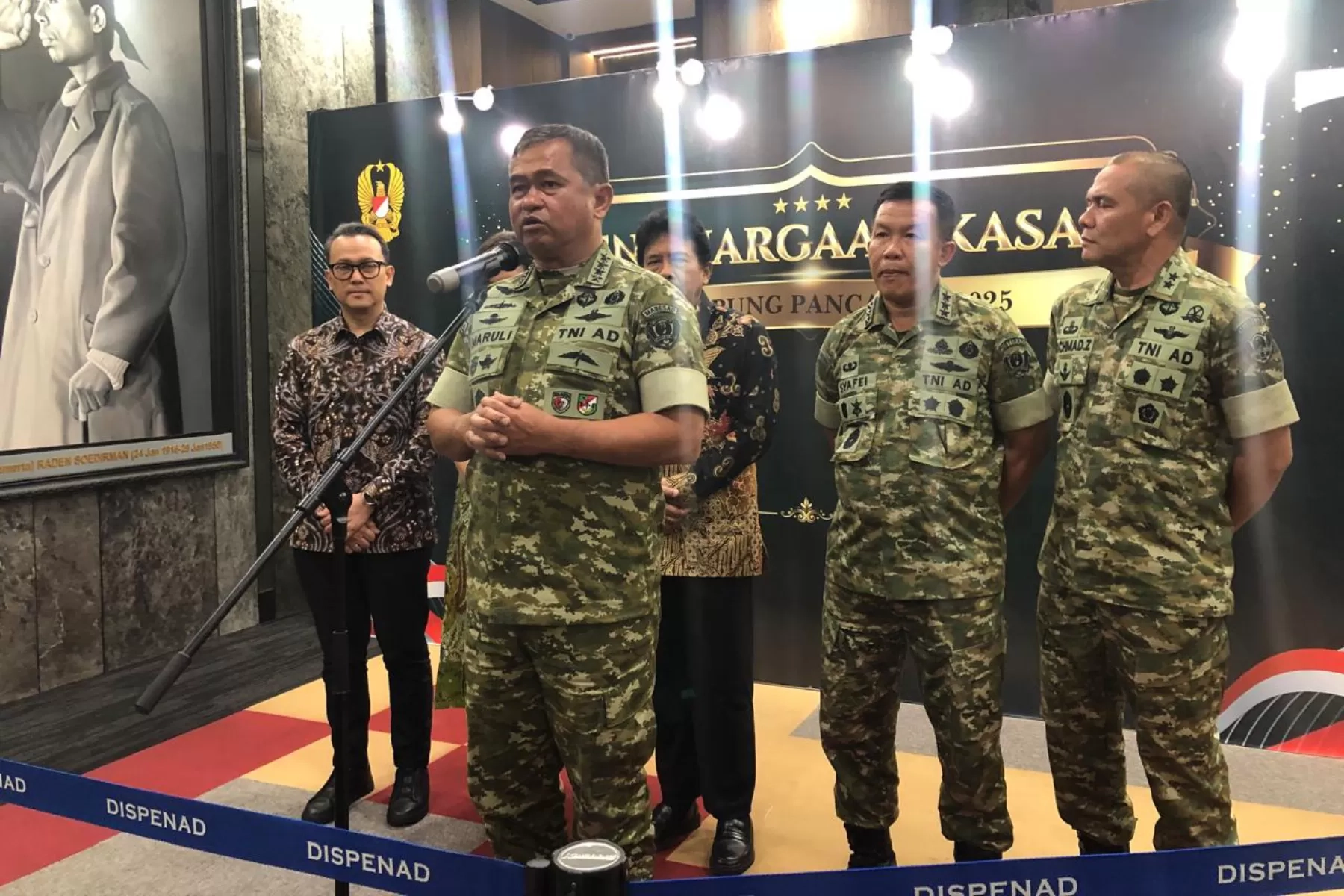 KSAD Maruli Cerita Perjuangan Prajurit Bangun Jembatan di Lokasi Bencana Sumatera: Hanya Bawa 2 Baju Ganti