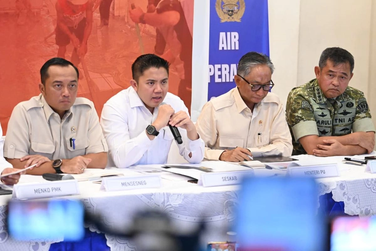 Seskab Teddy: Masih Ada Pihak yang Terus Saja Bahas Status Bencana Nasional