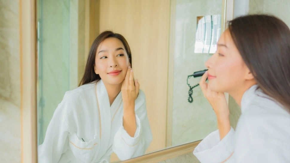 5 Skincare Retinol dan Niacinamide untuk Usia 40 Tahun, Wajah Glowing Awet Muda