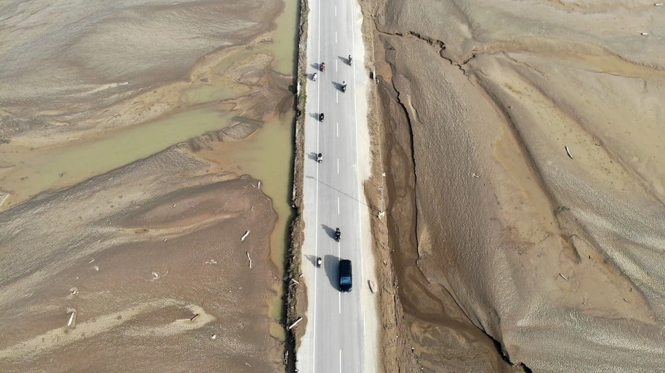 Asuransi Sinar Mas Bayarkan Klaim Kendaraan Rp1,07 Miliar Korban Banjir Sumut