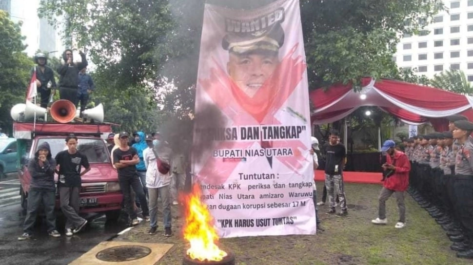 IACN Endus Bau Tak Sedap di Balik Pinjaman Bupati Nias Utara Rp75 Miliar ke Bank Sumut