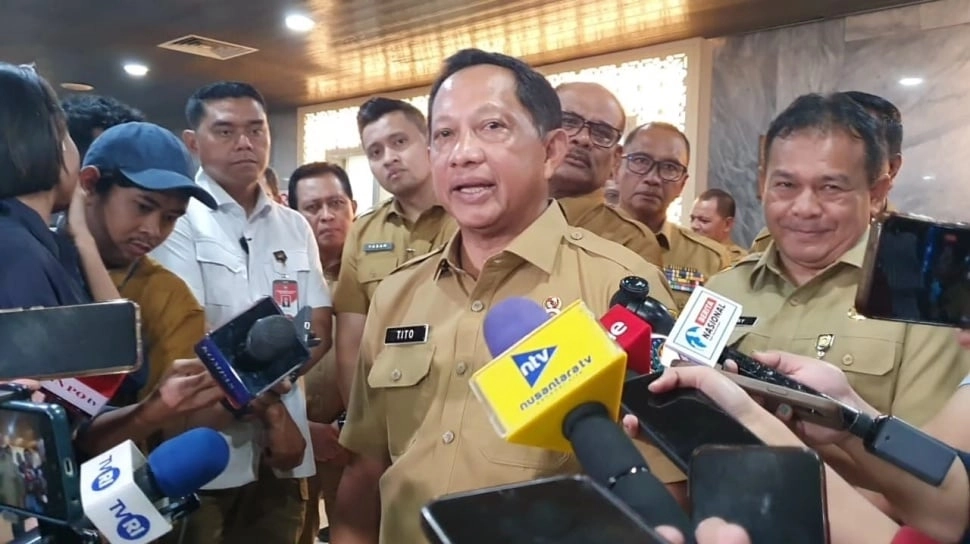 Warga Aceh Kibarkan Bendera Putih, Mendagri Tito Minta Maaf