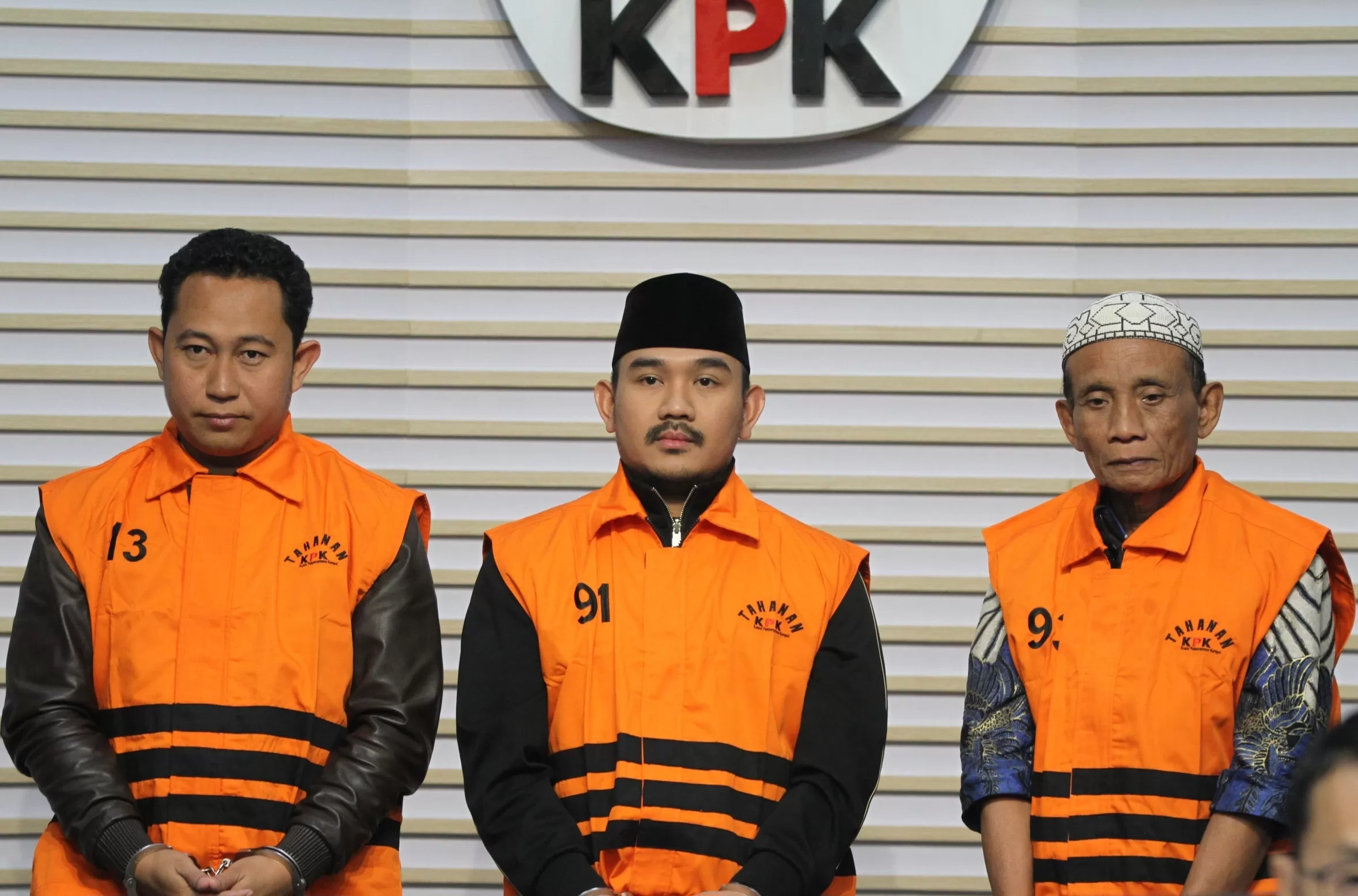 Ini Peran Kades H. M. Kunang, Ayah Bupati Bekasi Ade Kuswara yang Terjaring OTT KPK