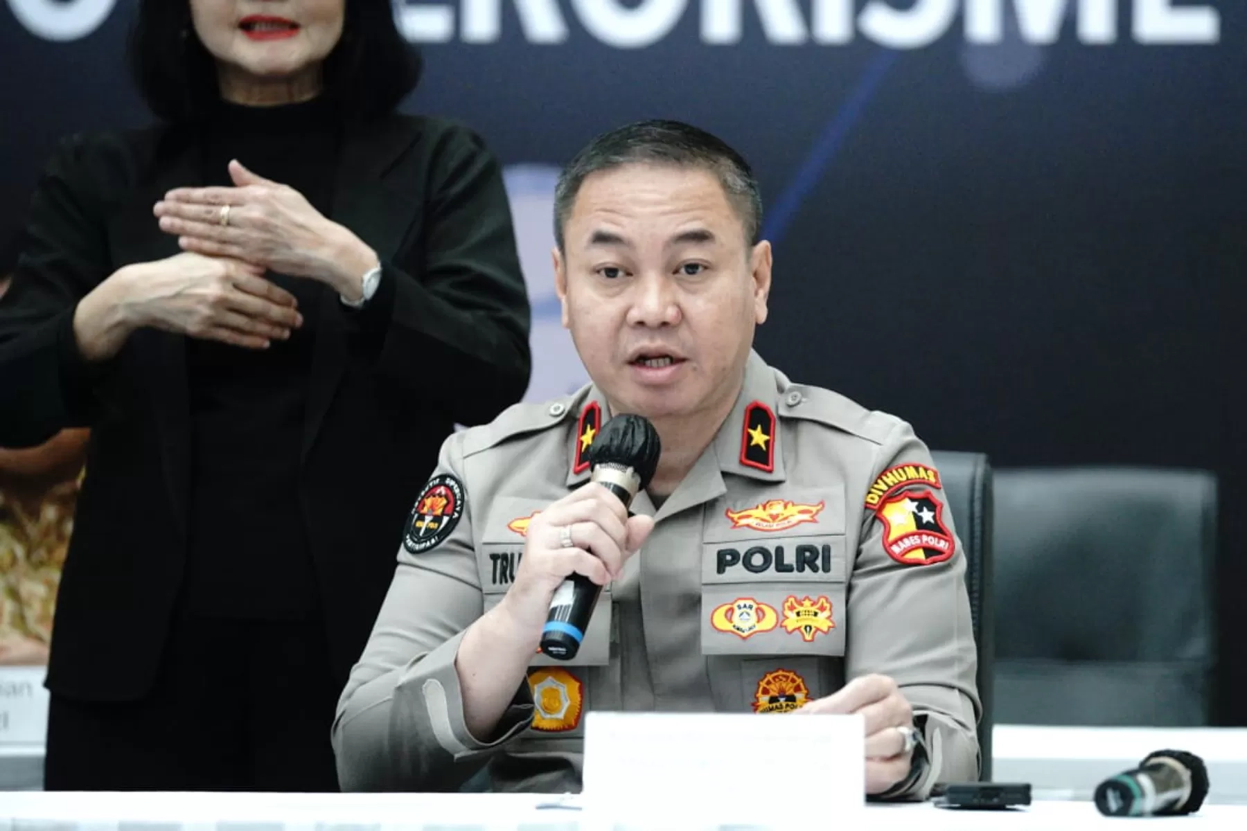 Polri Mutasi 1.068 Pamen dan Pati, Irjen Edy Murbowo Jadi Kapolda NTB