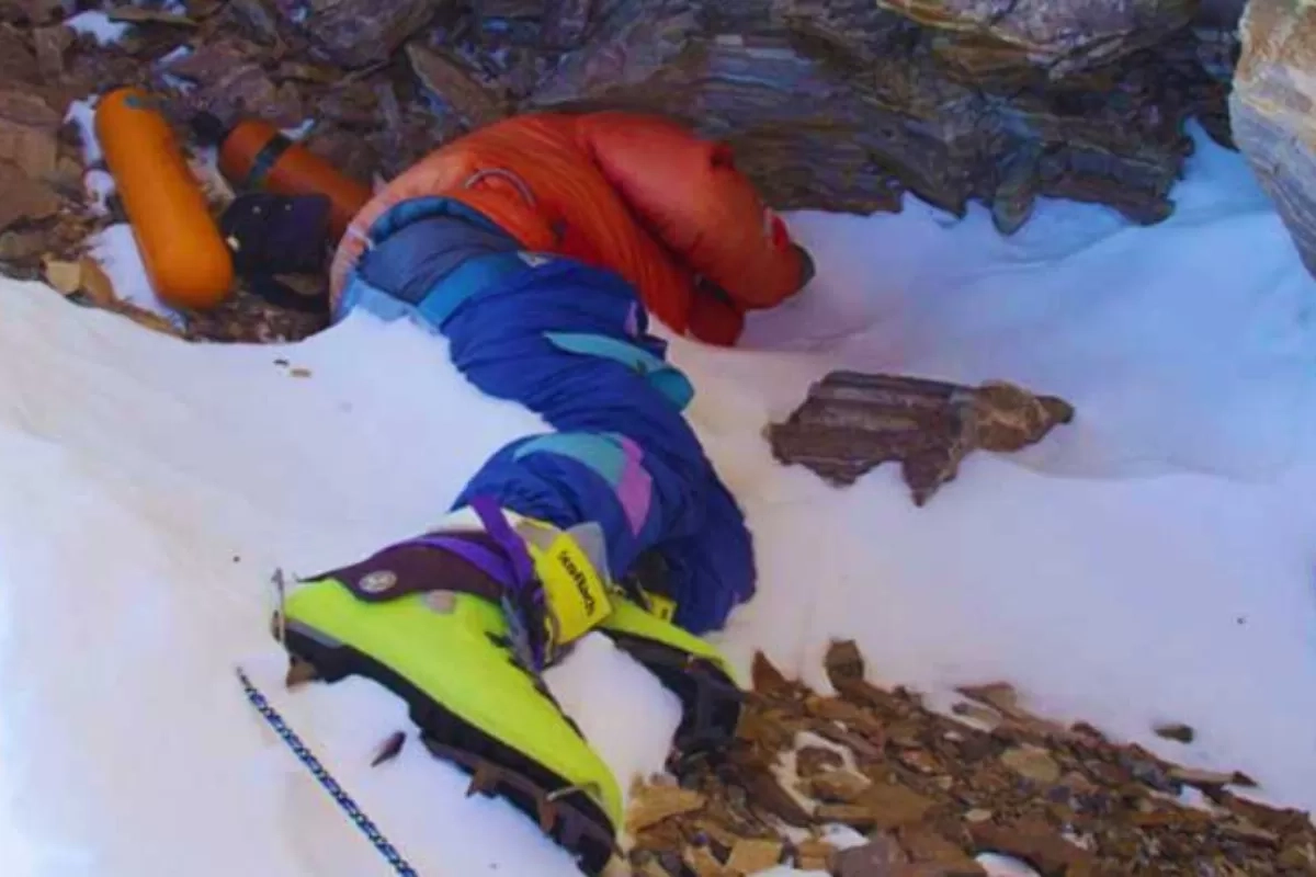 Green Boots di Everest: Mayat Pendaki yang Membeku dan Menjadi Penanda Jalan Menuju Puncak Tertinggi Dunia