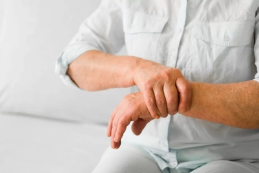 Perempuan Lebih Sering Alami Penyakit Radang Sendi, Kenali Penyebabnya!