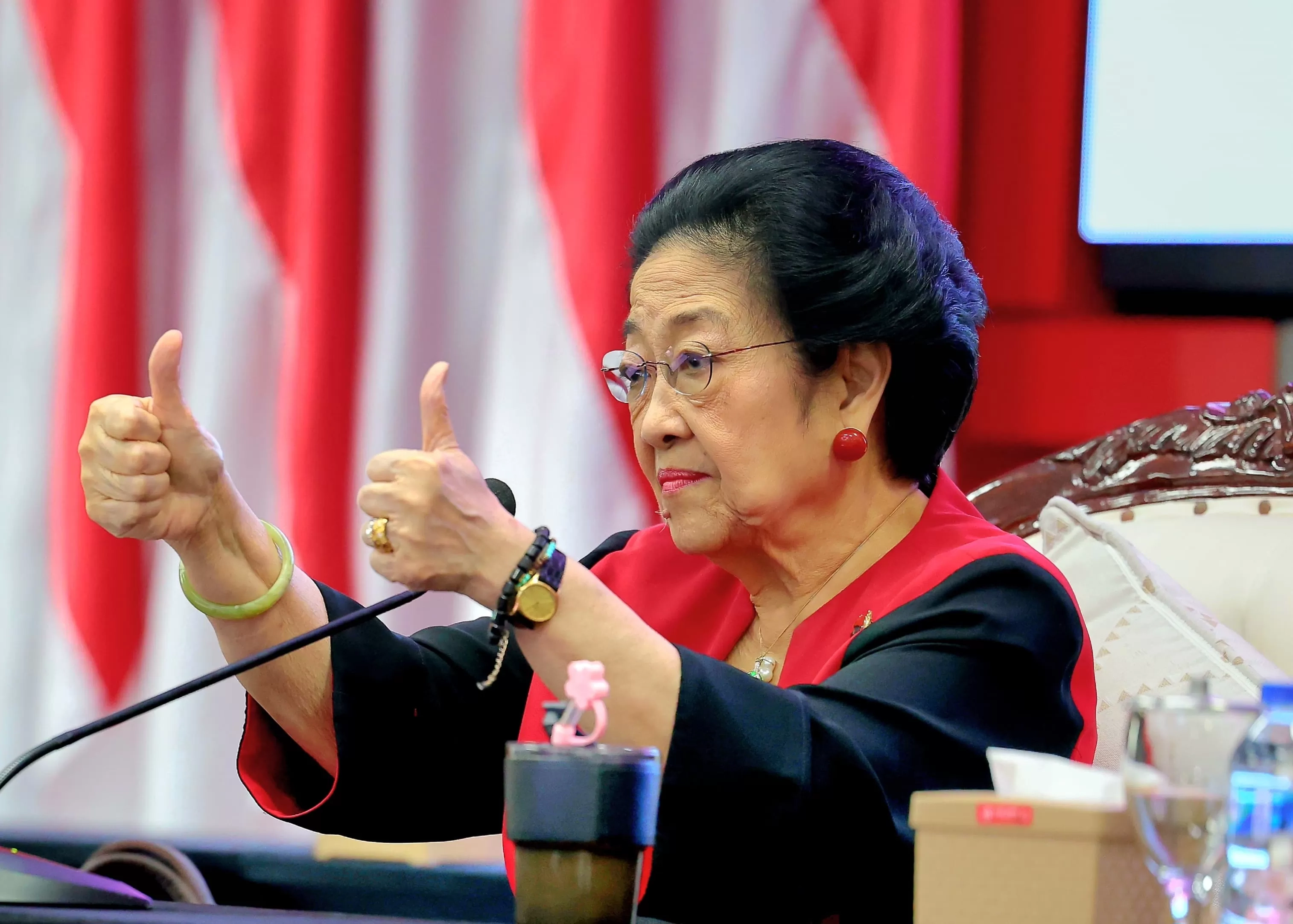 Perintahkan BAGUNA Bangun Dapur Umum untuk Korban Bencana, Megawati: Ini Urusan Kemanusiaan Bukan Politik