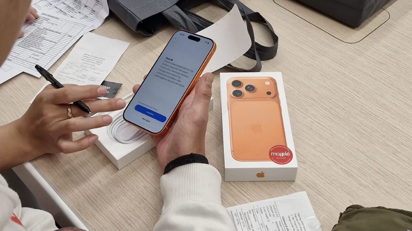 Melejit! Ekspansi Ritel Gadget Online dan Fisik di 2025