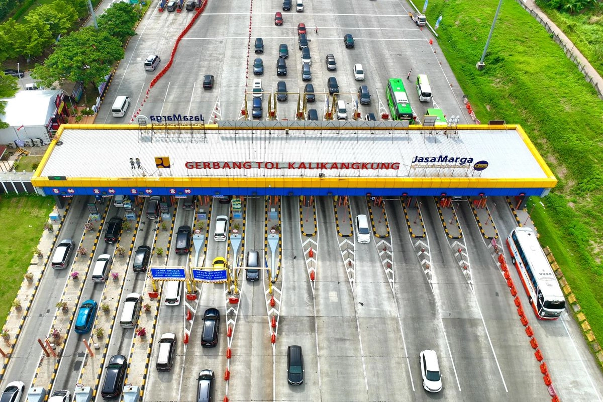 Angkutan Barang Dilarang Masuk Tol sampai 4 Januari 2026