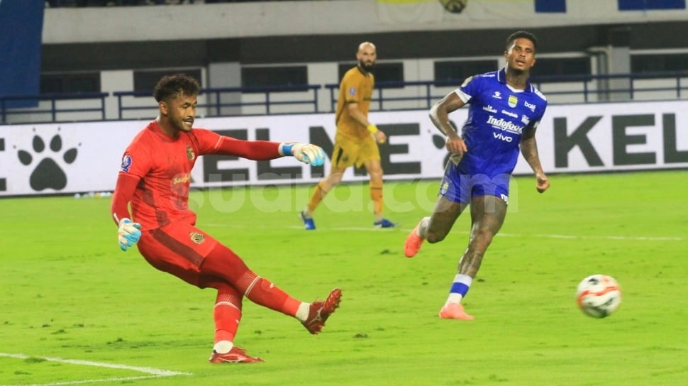 Jadi Kiper Andalan Bhayangkara FC, Aqil Savik Ungkap Peran Penting Luizinho Passos