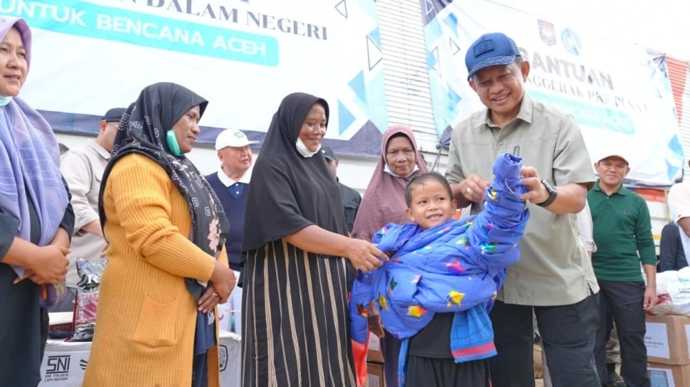 Mendagri Serukan Percepatan Pembersihan Sisa Banjir dan Pembangunan Hunian Tetap di Aceh Tamiang