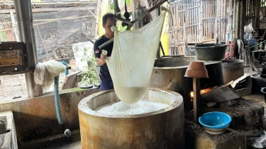 Sibuk Pasok Dapur MBG, Warga Desa Ini Lepas dari Judi Online