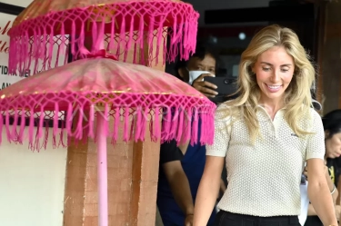 Bukan Sekali, Berikut Jejak Kontroversi Artis Film Dewasa Bonnie Blue dari Bali hingga London