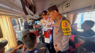Kapolri Cek Terminal Pulo Gebang, Tes Urine Sopir dan Ramp Check Dipastikan Berjalan