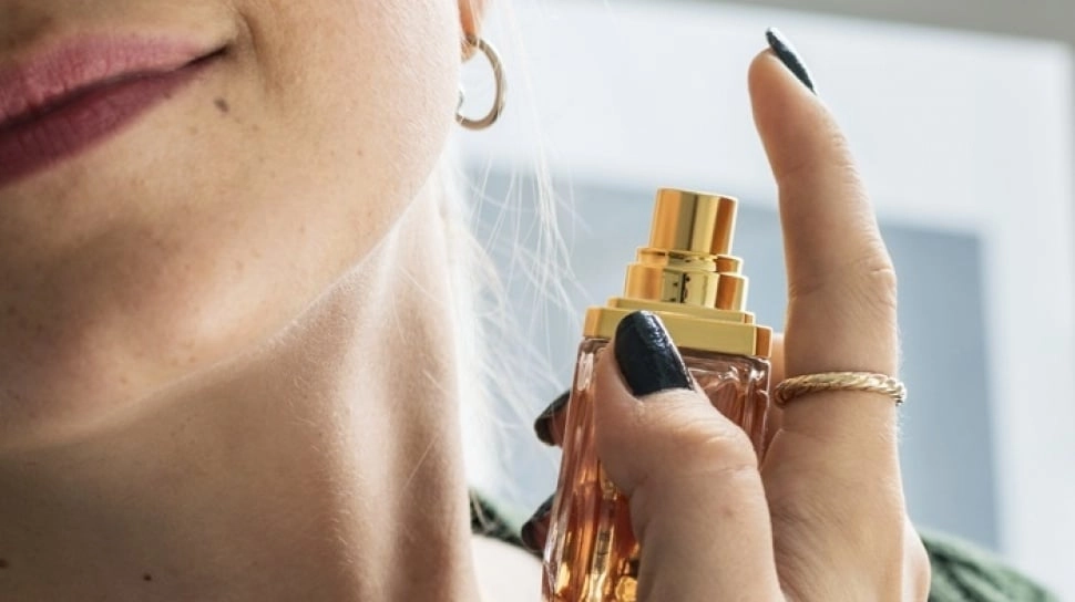 5 Parfum Murah Aroma Lembut dan Tahan Lama untuk Natalan