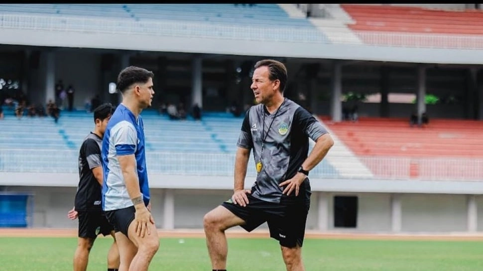 Pelatih PSIM Yogyakarta Jean-Paul van Gastel Keluhkan Laga Tanpa Penonton Melawan Persijap Jepara