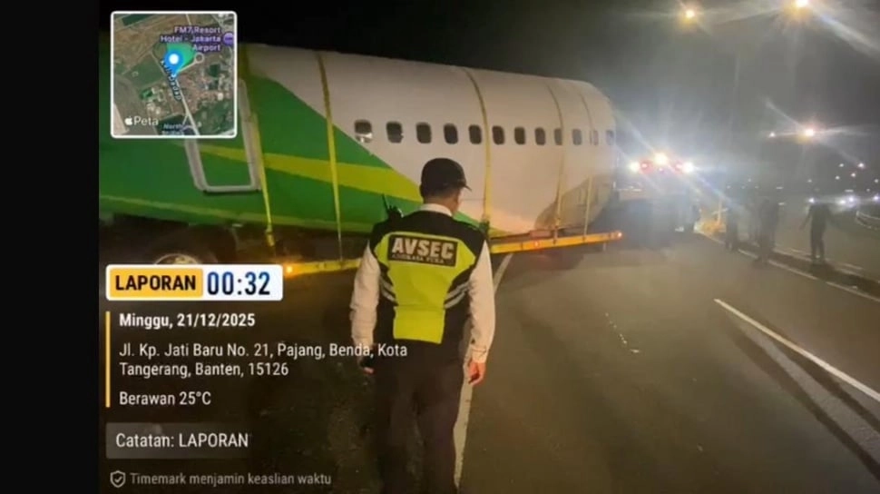 Video Viral Badan Pesawat di Jalan Soetta, Polisi Ungkap Fakta Sebenarnya