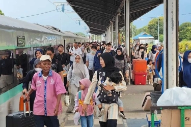 Cara Dapat Diskon Tiket Kereta Api 25 Persen untuk Libur Akhir Tahun 2025