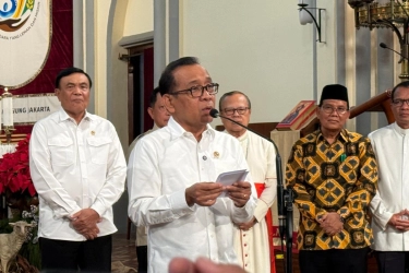 Empati Pemerintah ke Warga yang Rayakan Natal di Pengungsian Banjir Sumatera