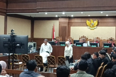 Hari Ini, Alfian Nasution Dkk Bakal Hadapi Dakwaan Kasus Korupsi Minyak Mentah