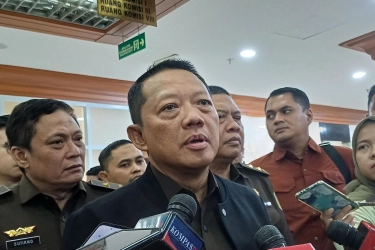 Kejagung Dalami Dugaan Keterlibatan Riza Chalid dalam Kasus Minyak Mentah