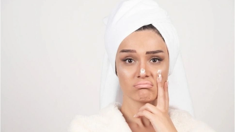 4 Cara Cek Tipe Kulit Wajah Kering, Berminyak atau Kombinasi