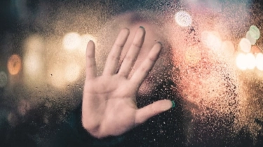 Karir Ambyar! Brigadir YAAS Dipecat Polda Kepri Usai Aniaya Calon Istri yang Hamil