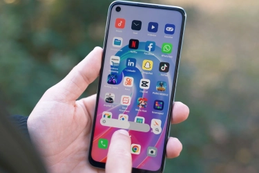 3 Cara Cek Nama Kontak Kita di HP Orang Lain dengan Mudah dan Praktis