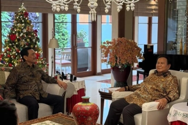 Selain ke Kapolri, Prabowo Juga Kunjungi Luhut di Hari Natal 2025