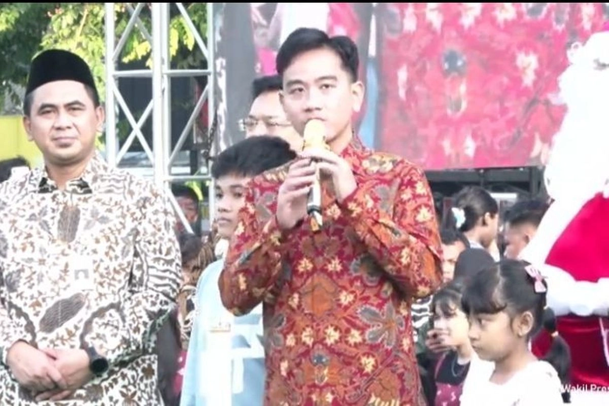 Wapres Gibran Hadiri Perayaan Natal di Salatiga, Bagikan Kado ke Anak-anak