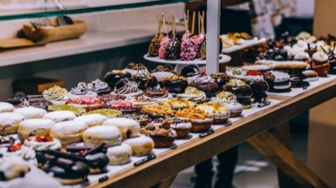 7 Promo Kuliner Hari Natal 2025 Mulai Rp15 Ribu: Diskon Donat sampai Bebek Kaleyo