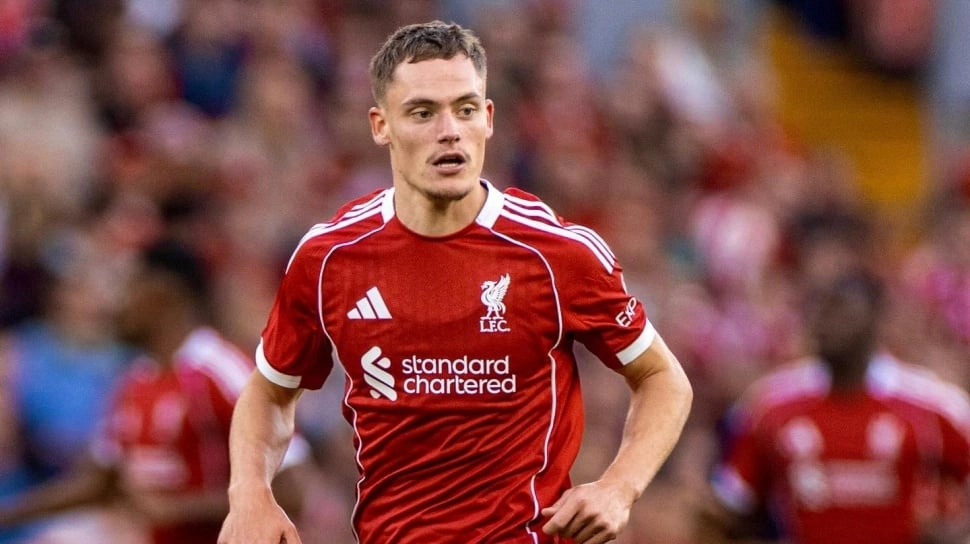 Badai Cedera Liverpool Lawan Wolves, Arne Slot Konfirmasi Florian Wirtz Siap Tempur di Anfield Sabtu