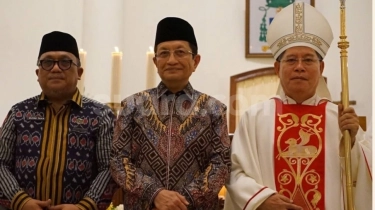 Pesan Sejuk Menag dari Altar Katedral Manado Saat Natal: Iman Harus Terwujud dalam Kepedulian Nyata