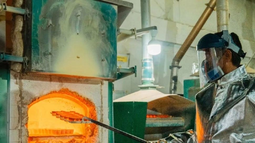 Profil PT J Resources Asia Pasifik Tbk (PSAB): Saham, Pemilik, dan Keuangan