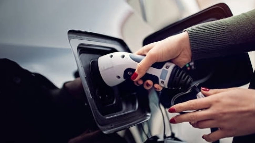 Tren Mudik Hijau Melesat: Pengguna Mobil Listrik Naik Dua Kali Lipat, PLN Siagakan 4.516 SPKLU