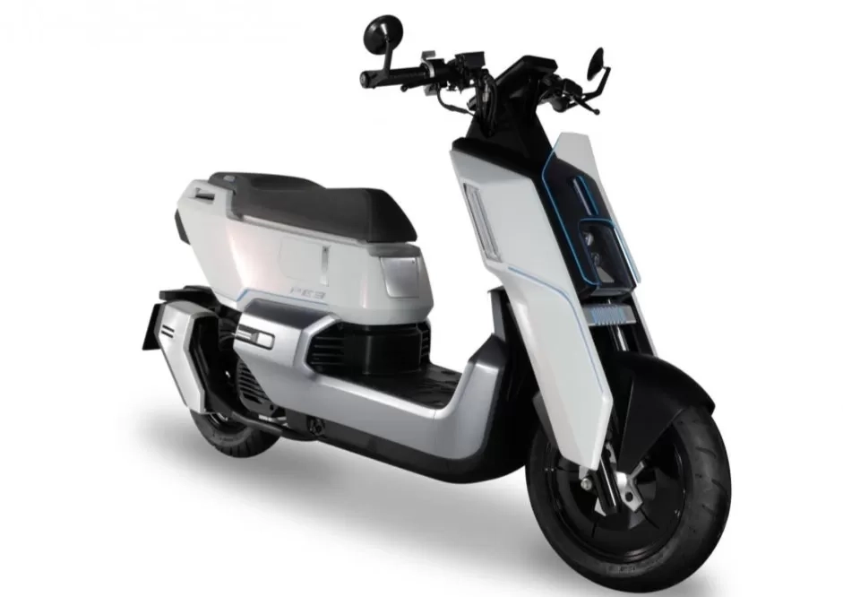 SYM PE3 Motor Hybrid Mampu Tempuh 300 Km Hanya dengan 3 Liter BBM