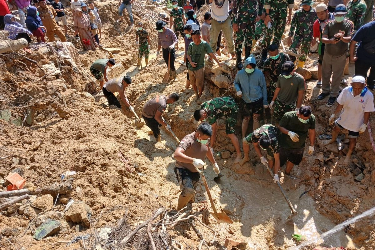 Berkaca Prakiraan BMKG, Legislator Minta Pemerintah Waspadai Potensi Bencana Susulan