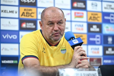 Jadwal Persib Vs PSM, Bojan Hodak Waspadai Satu Hal dari Thomas Trucha