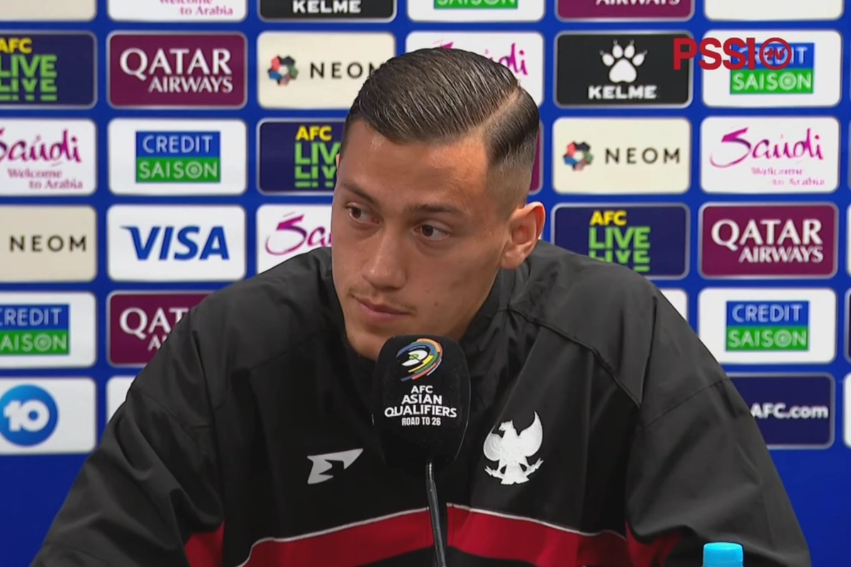 Tak Sebut Satu Nama, Jawaban Jay Idzes soal Striker Terbaik Cerminkan Mental Bek Tangguh