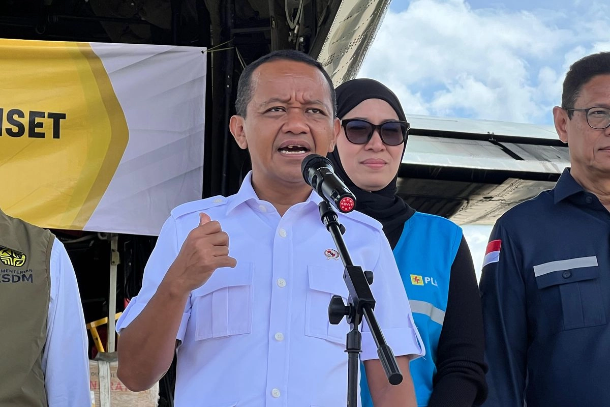 Bahlil Ungkap 35.000 Rumah di Indonesia Belum Teraliri Listrik