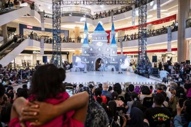 Ekonomi Menunggu Pulihnya Kepercayaan