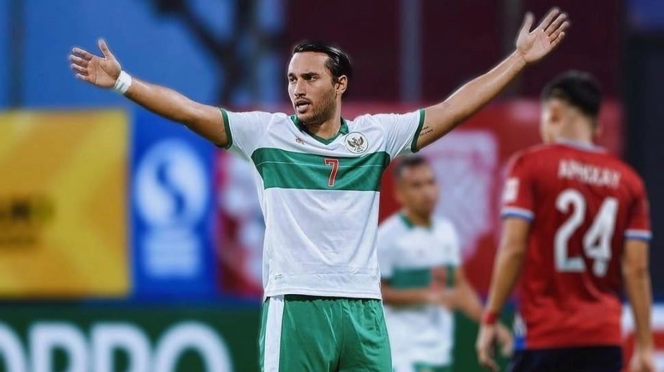 Jadi Raja Assist Lokal, Ezra Walian Bisa Dilirik Calon Pelatih Baru Timnas Indonesia