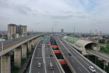 H+2 Libur Nataru, 42.210 Kendaraan Kembali ke Jakarta Via Jalan Layang MBZ