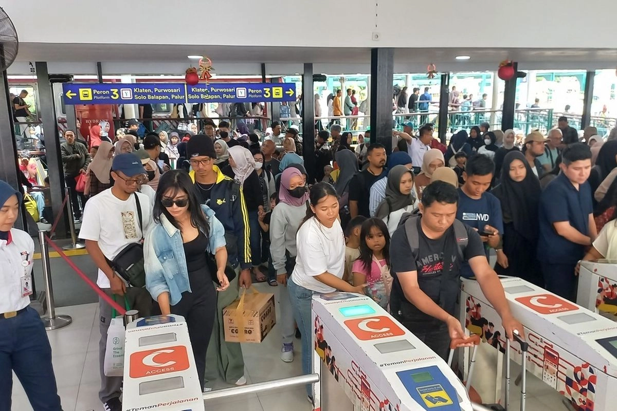 Kemenhub Catat 10,11 Juta Orang Gunakan Angkutan Umum Selama Nataru