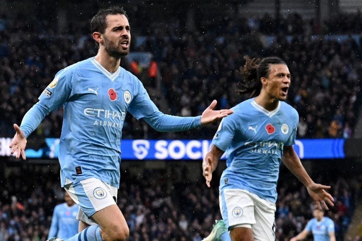 Man City Patok Harga Nathan Ake, Barcelona Sanggup Membayarnya?